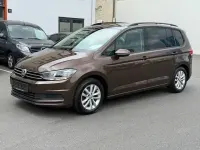 Gebraucht VW Touran Comfortline 110 PS (80 kW) 2015 Braun Van / Kleinbus
