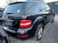 Gebraucht Mercedes ML300 204 PS (150 kW) 2011 Schwarz  unilack SUV