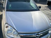 Gebraucht Opel Astra Selection 116 PS (85 kW) 2009 Silber Kombi