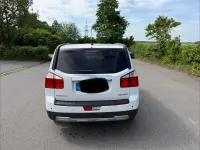 Gebraucht Chevrolet Orlando LS 141 PS (103 kW) 2012 Weiß Van / Kleinbus