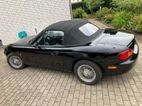 Second-hand Mazda MX5 110 CP (80 kW) 1998 Negru Cabrio