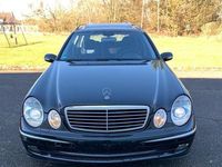 Gebraucht Mercedes E280 190 PS (139 kW) 2006 Schwarz Kombi