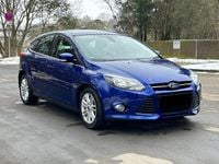 Gebraucht Ford Focus Titanium 116 PS (85 kW) 2014 Blau Limousine