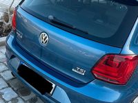 Second-hand VW Polo 90 CP (66 kW) 2015 Albastru Hatchback