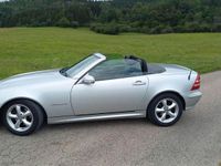 Gebraucht Mercedes SLK230 197 PS (144 kW) 2002 Grau Cabrio