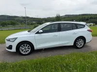 Gebraucht Ford Focus Cool & Connect 120 PS (88 kW) 2023 Weiß Limousine