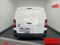 Gebraucht Toyota Proace 75 PS (55 kW) 2021 Weiß metallic Van / Kleinbus