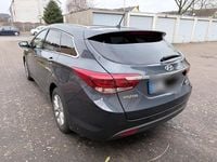 Gebraucht Hyundai i40 141 PS (103 kW) 2016 Blau Kombi