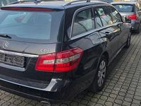 Gebraucht Mercedes E300 231 PS (169 kW) 2012 Schwarz Kombi