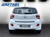 Gebraucht Hyundai i10 Style 87 PS (63 kW) 2016 Weiss Kleinwagen