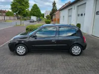 Gebraucht Renault Clio 60 PS (44 kW) 2002 Schwarz Limousine