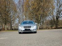 Gebraucht Mercedes E230 Avantgarde 204 PS (150 kW) 2008 Silber Kombi