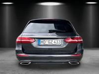 Gebraucht Mercedes E300 Avantgarde 320 PS (235 kW) 2022 Grau Kombi