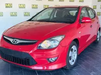 Gebraucht Hyundai i30 Edition+ 109 PS (80 kW) 2011 Rot Limousine