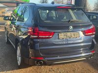 Gebraucht BMW X5 Performance 258 PS (189 kW) 2016 Blau SUV