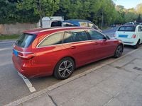 Second-hand Mercedes E220 194 CP (142 kW) 2020 Roșu Break