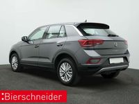Gebraucht VW T-Roc Basis 116 PS (85 kW) 2024 Grau SUV