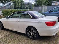 Gebraucht BMW 328 Cabriolet 234 PS (172 kW) 2011 Weiß Cabrio