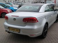 Gebraucht VW Eos Basis 122 PS (89 kW) 2011 Silber Cabrio