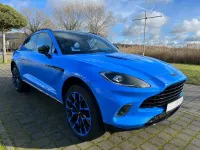 Gebraucht Aston Martin DBX 551 PS (405 kW) 2021 Blau SUV