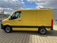 Gebraucht Mercedes Sprinter 163 PS (119 kW) 2019 Calcitgelb Van