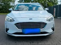 Gebraucht Ford Focus 120 PS (88 kW) 2018 Weiß Kombi