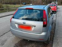 Gebraucht Ford Fiesta 60 PS (44 kW) 2005 Blau Kleinwagen
