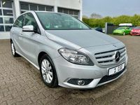 Gebraucht Mercedes B180 122 PS (89 kW) 2013 Silber Van / Kleinbus