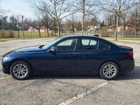 Gebraucht BMW 320 Advantage 190 PS (139 kW) 2017 Blau Limousine