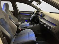 Gebraucht VW Golf VIII R 320 PS (235 kW) 2021 Pure white Limousine