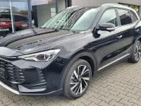 Neu MG ZS Luxury 197 PS (144 kW) 2026 Schwarz SUV