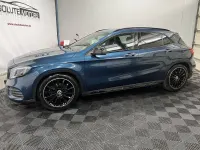 Gebraucht Mercedes GLA180 AMG line 122 PS (89 kW) 2019 Blau SUV