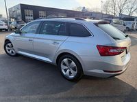 Gebraucht Skoda Superb Ambition 150 PS (110 kW) 2022 Silber Kombi