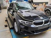 Gebraucht BMW 318 Performance 150 PS (110 kW) 2022 Schwarz Limousine