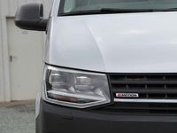 Gebraucht VW Transporter 150 PS (110 kW) 2020 Silber Van