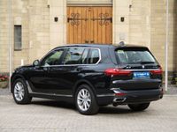 gebraucht BMW X7 X7 BaureihexDrive 40 i*1 HAND*6 SITZER*PANO*