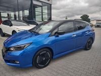 Gebraucht Nissan Leaf N-Connecta 110 kW (150 PS) 2024 Xfv blue / black (metallic) Kleinwagen