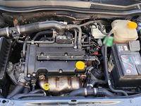 Gebraucht Opel Astra 105 PS (77 kW) 2006 Andere farben Kleinwagen