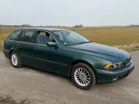 Gebraucht BMW 530 184 PS (135 kW) 2000 Grün Kombi