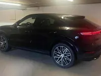 Neu Porsche Cayenne 354 PS (260 kW) 2026 Schwarz SUV