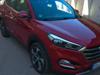 Gebraucht Hyundai Tucson 141 PS (103 kW) 2017 Rot SUV