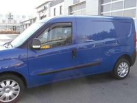Gebraucht Opel Combo Selection 95 PS (69 kW) 2018 Blau Van / Kleinbus