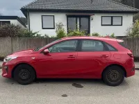Gebraucht Kia Ceed Attract 99 PS (72 kW) 2018 Rot Kleinwagen