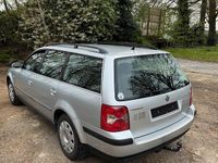 Gebraucht VW Passat 116 PS (85 kW) 2002 Silber Kombi