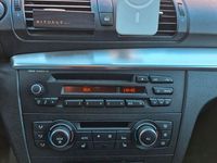 Gebraucht BMW 116 Performance 122 PS (89 kW) 2011 Schwarz Kleinwagen