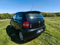 Gebraucht VW Fox Style 60 PS (44 kW) 2011 Schwarz Kleinwagen