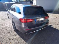 Gebraucht Mercedes E350 AMG line 258 PS (189 kW) 2017 Grau Kombi