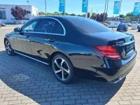 Gebraucht Mercedes E220 Avantgarde 194 PS (142 kW) 2019 Schwarz Limousine