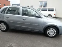 Gebraucht Opel Corsa Edition 80 PS (58 kW) 2006 Silber Kleinwagen