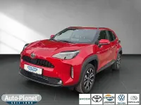 Neu Toyota Yaris Cross 131 PS (96 kW) 2026 Rot SUV